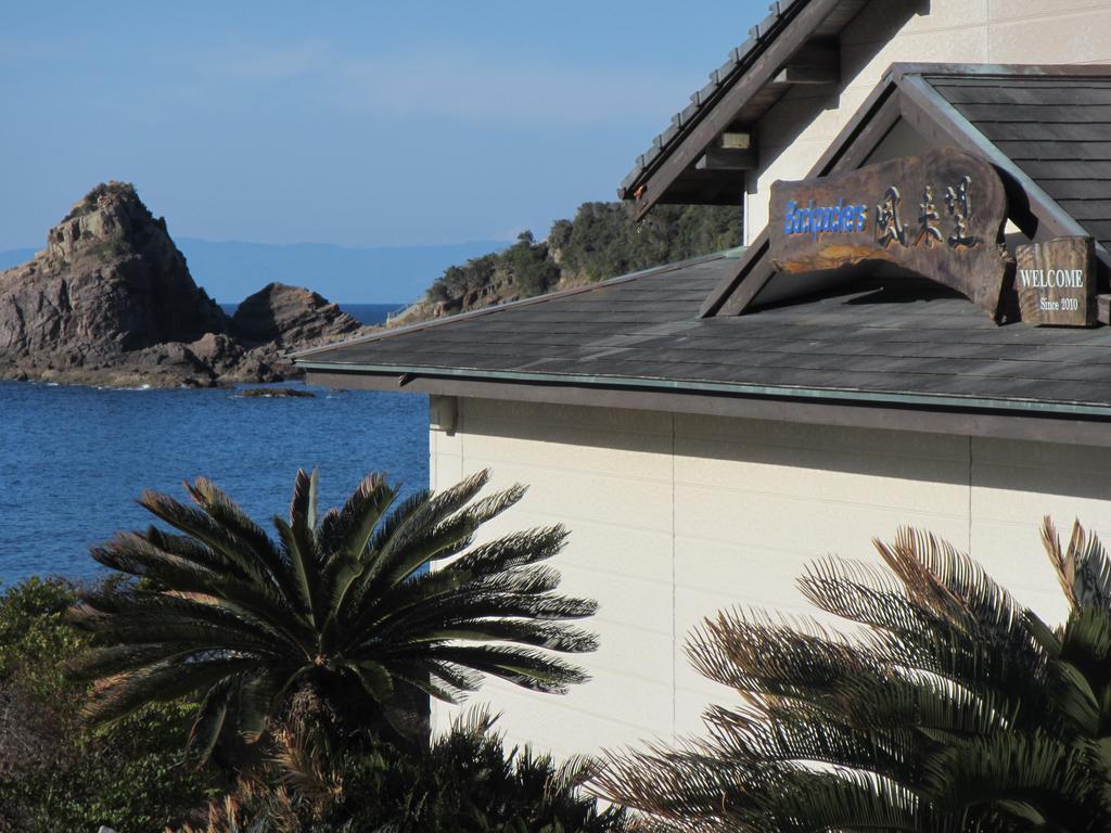 A Pousada Amakusa West Coast Backpackers Fu-Raibou Exterior foto
