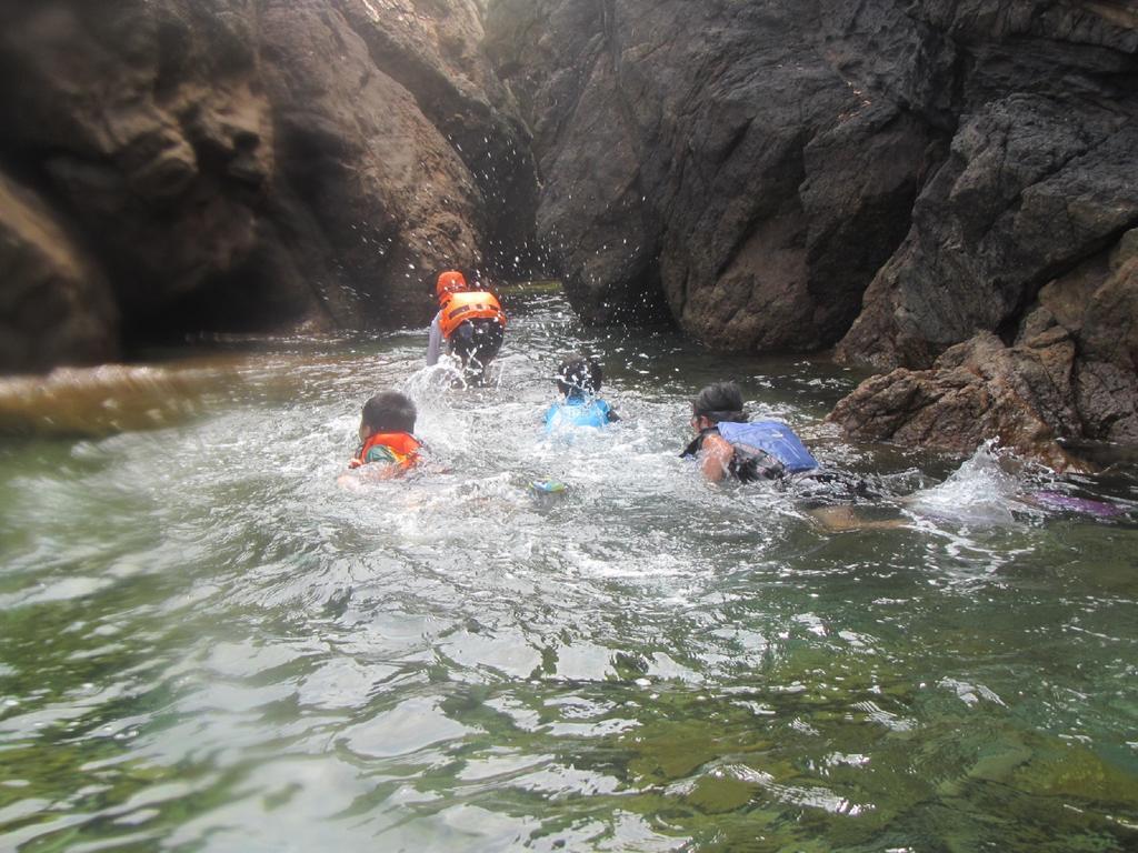 A Pousada Amakusa West Coast Backpackers Fu-Raibou Exterior foto